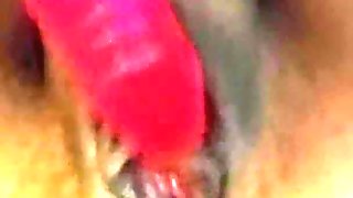 Thick amateur latina close up fucking her wet pussy with dildo